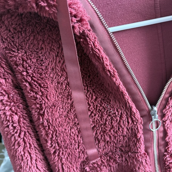 Athleta reversible sherpa fleece jacket xs in brick red - Picture 9 of 9